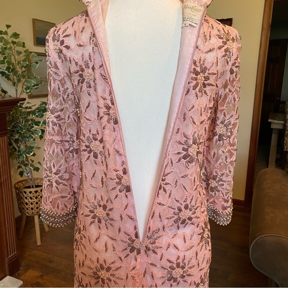 Valentina Ltd • 1960s Pink Beaded Cocktail Sheath • Vintage Mad Men Era • XS - Picture 9 of 10